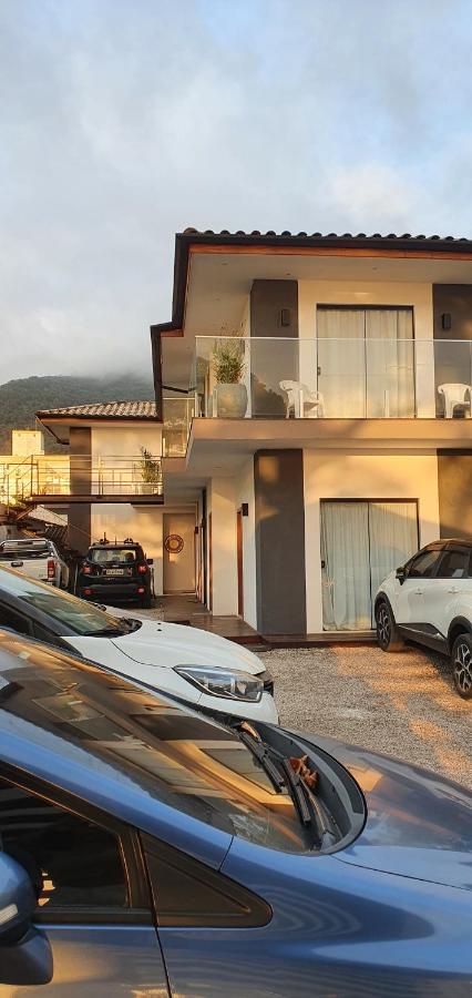 Rei Dos Mares Suites Ubatuba Extérieur photo
