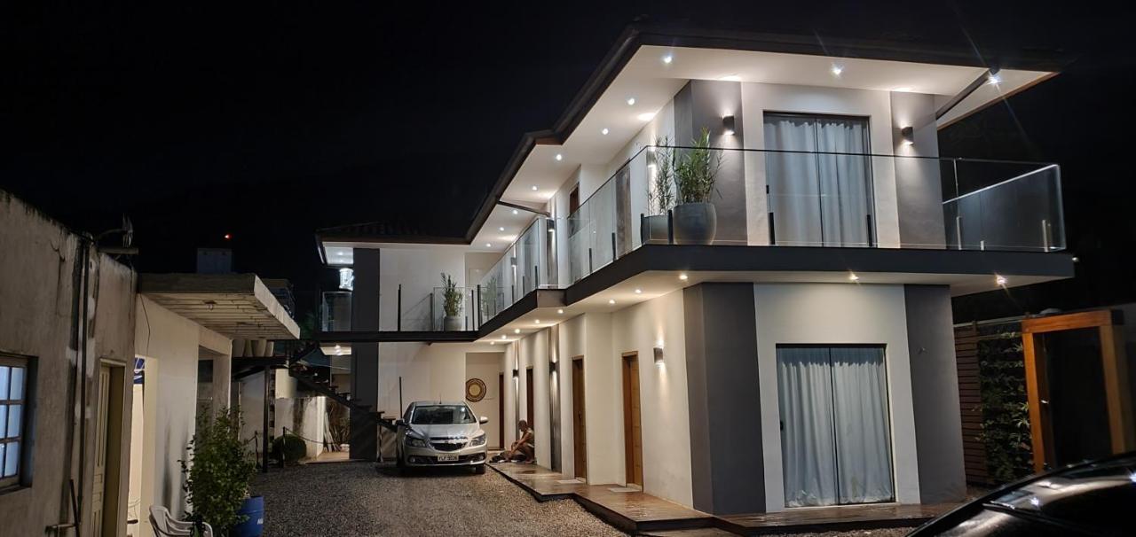 Rei Dos Mares Suites Ubatuba Extérieur photo