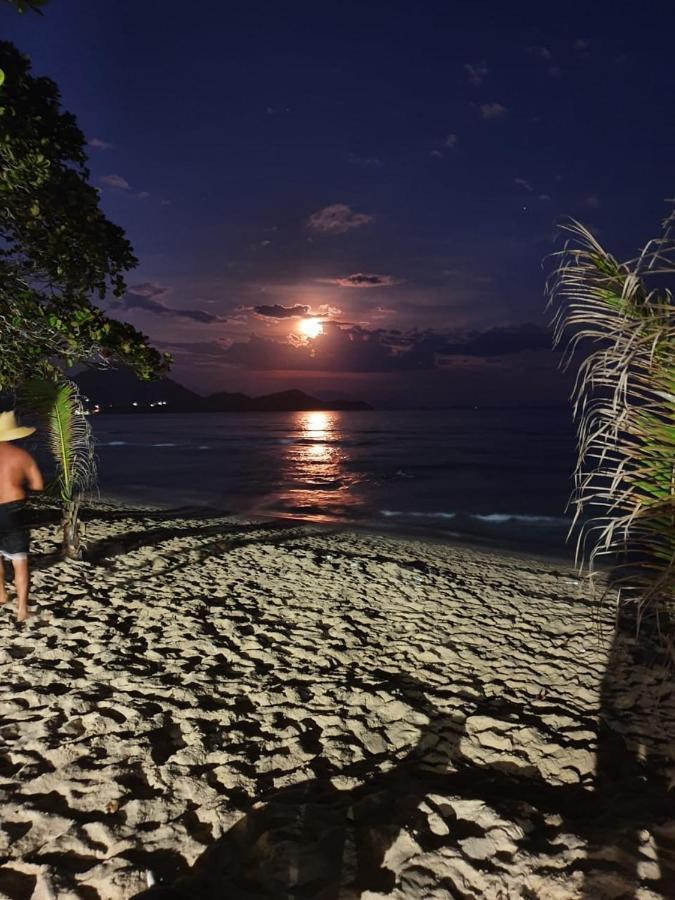 Rei Dos Mares Suites Ubatuba Extérieur photo